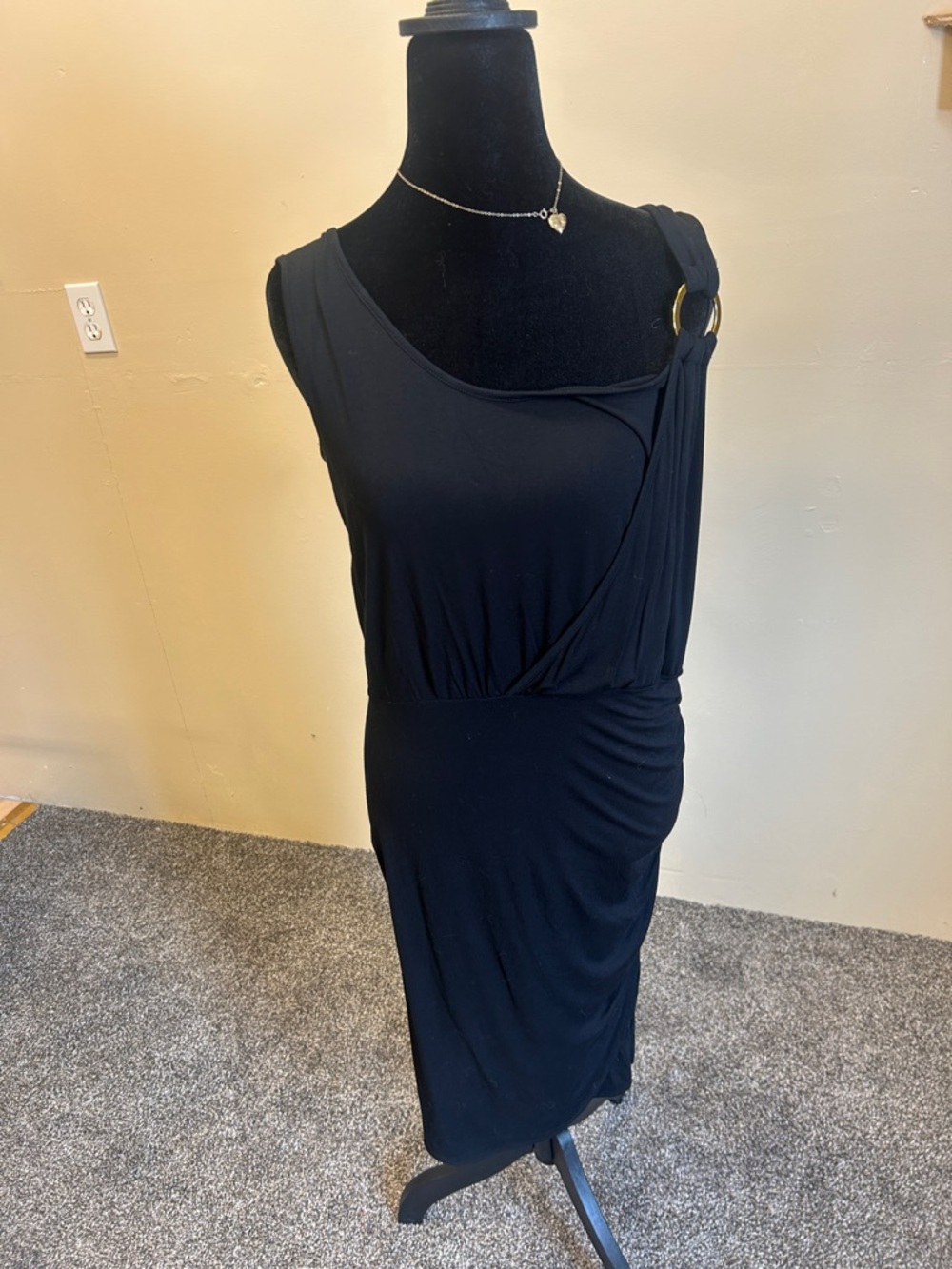 Black Sleeveless Knee length Dress small scoop neckline some ruched area NEW